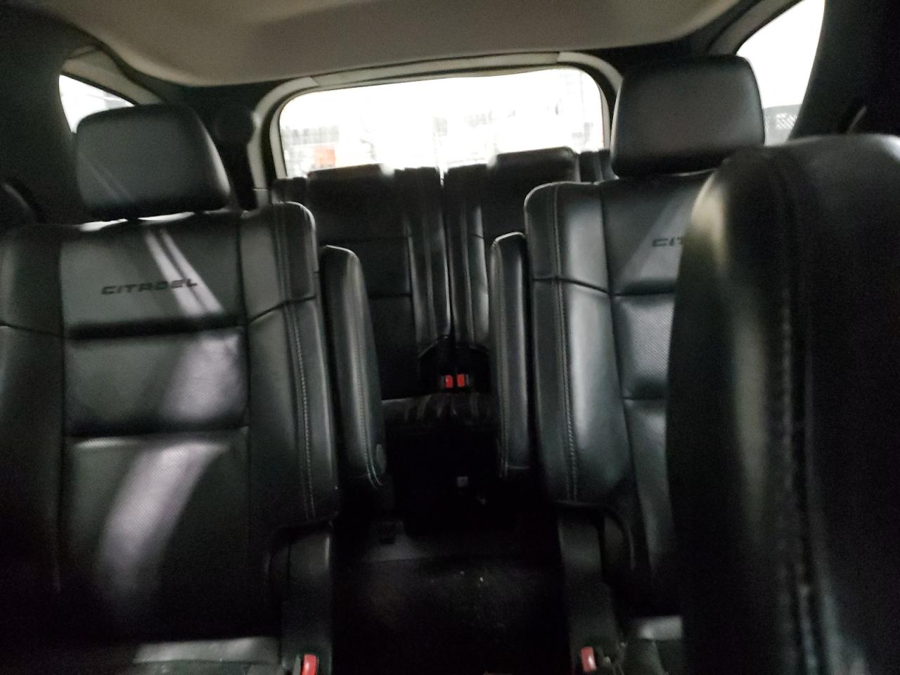 2013 Dodge Durango - Image 10