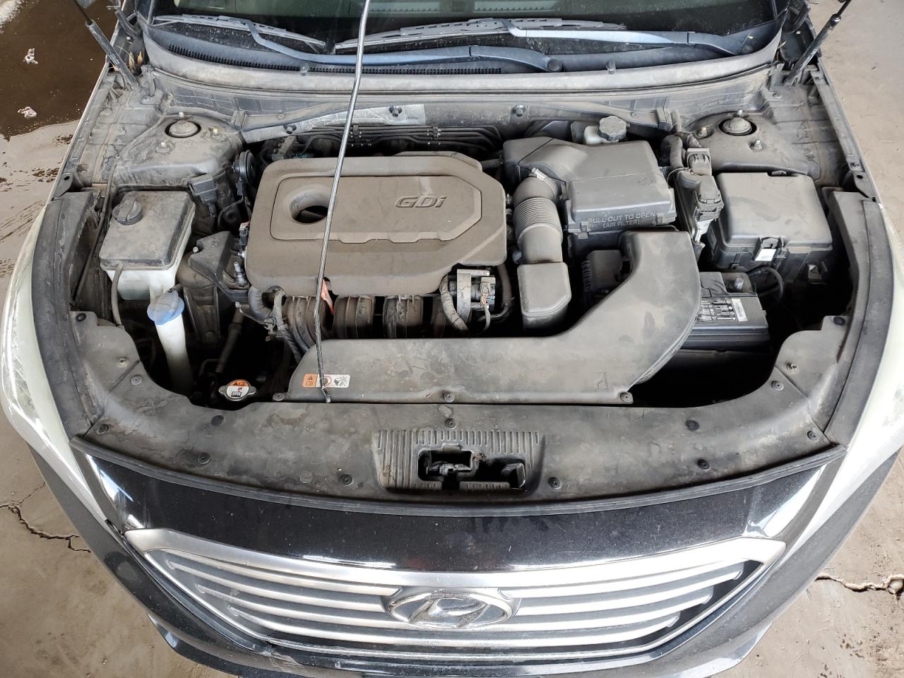 2016 Hyundai Sonata - Image 11
