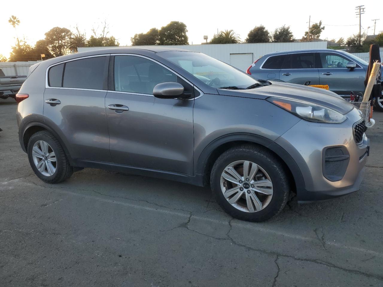 2017 Kia Sportage - Image 4