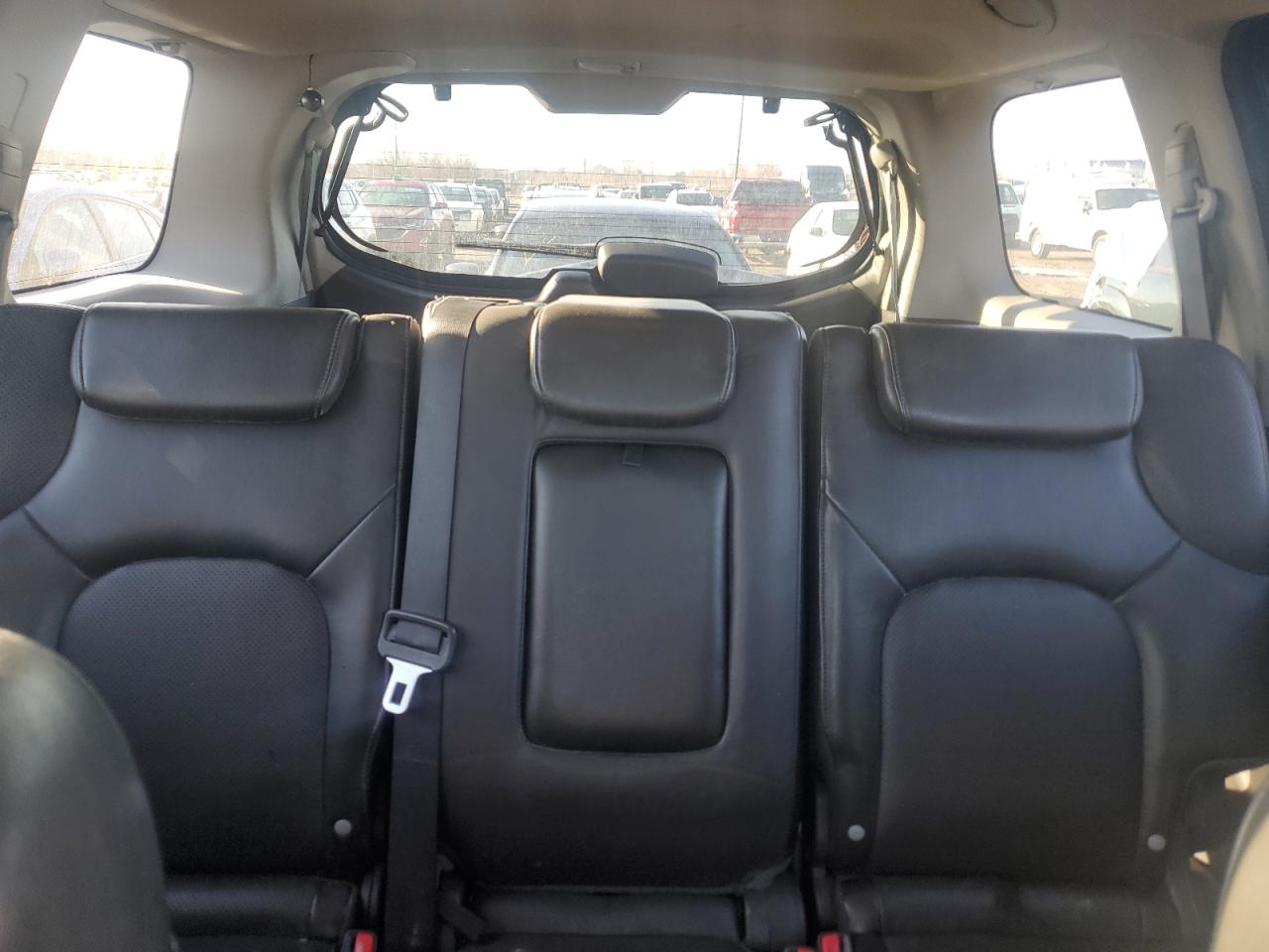 2010 Nissan Pathfinder - Image 10