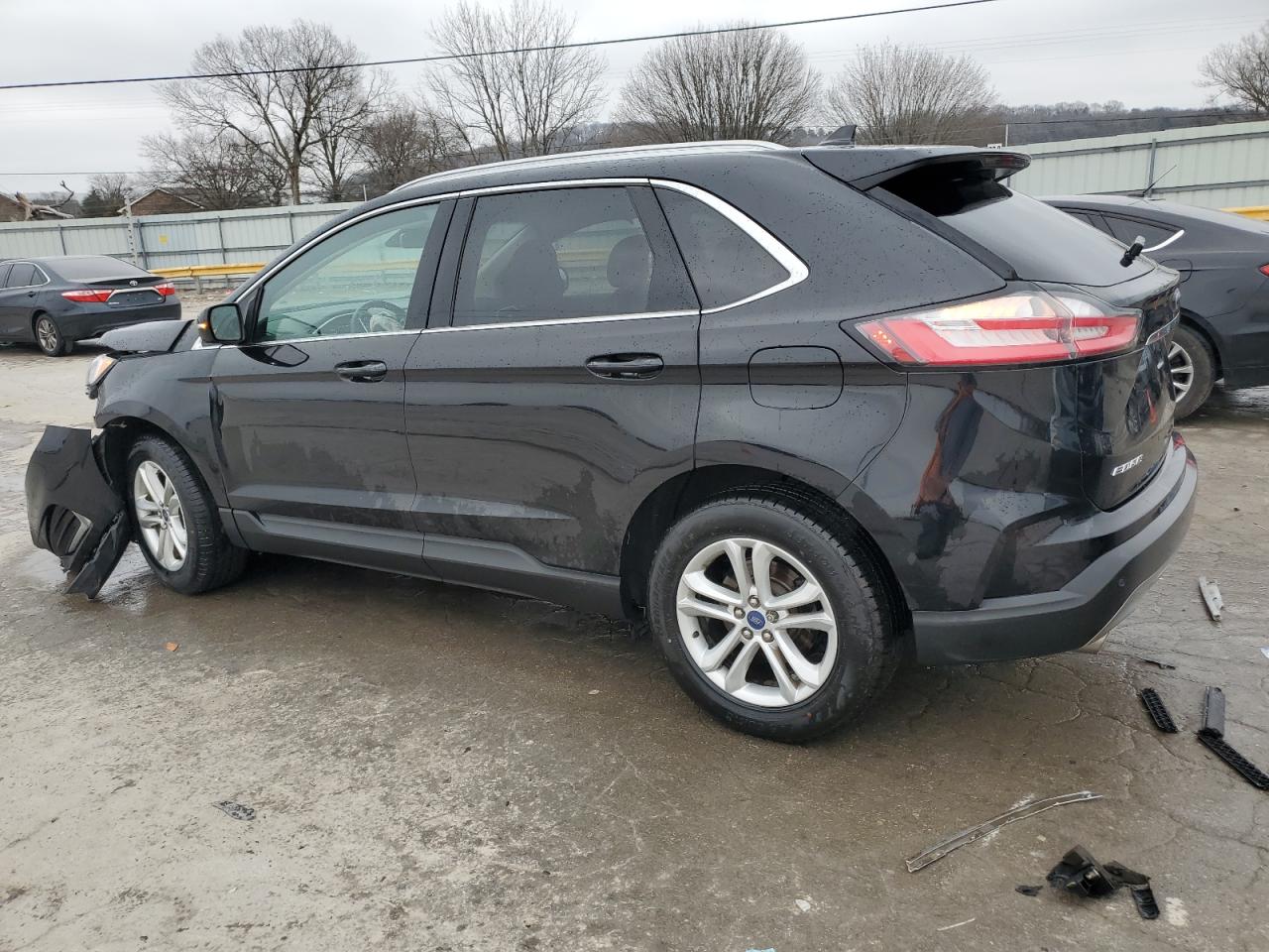 2019 Ford Edge - Image 2
