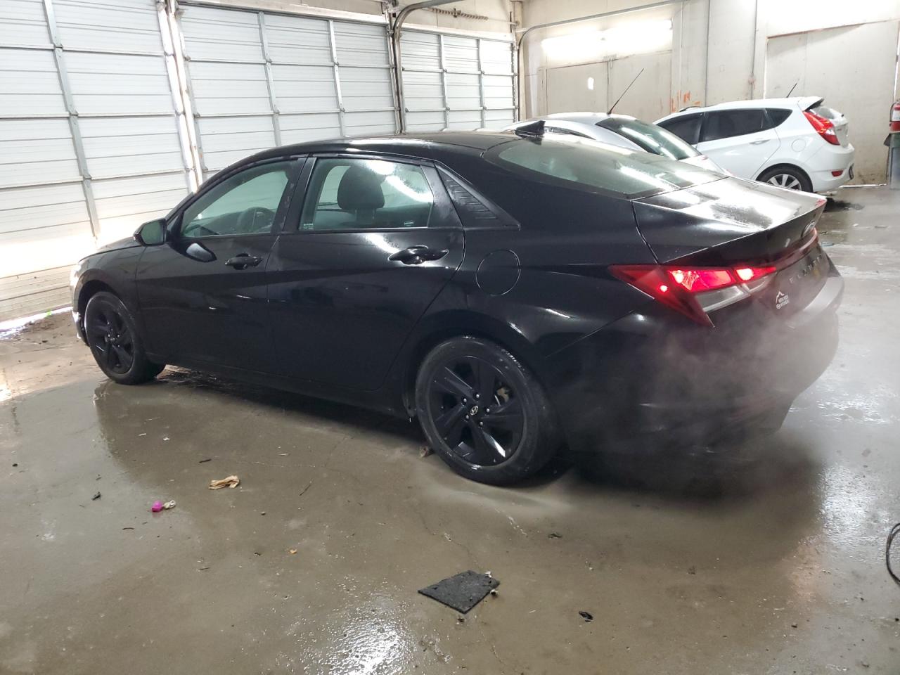2021 Hyundai Elantra - Image 2