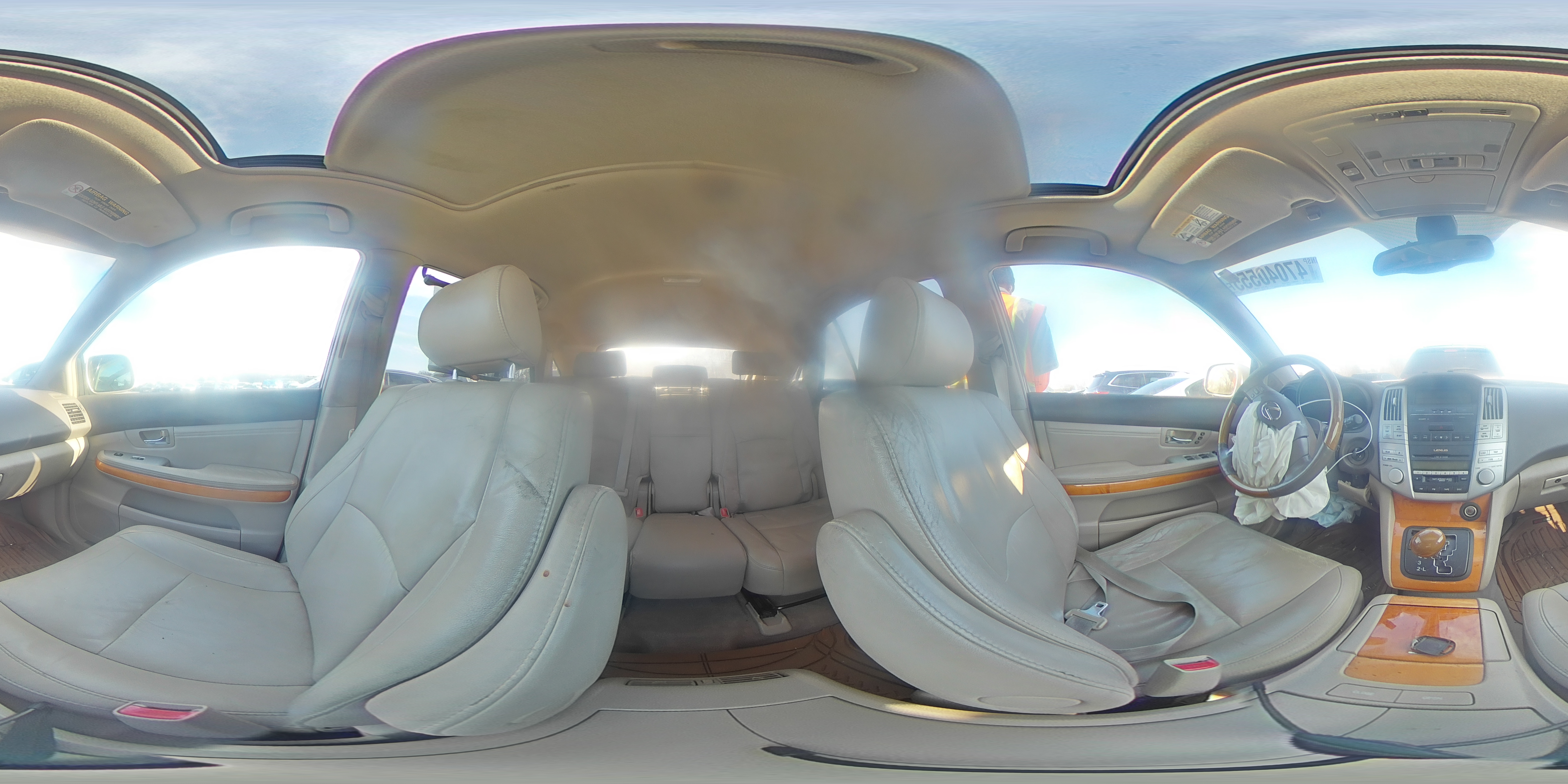 2006 Lexus RX - Image 14
