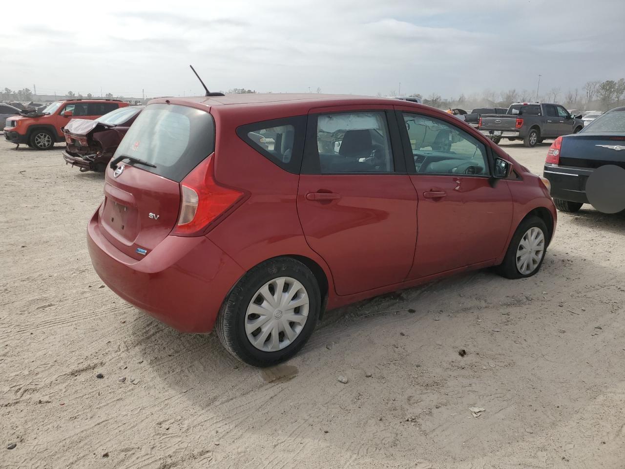 2015 Nissan Versa - Image 3