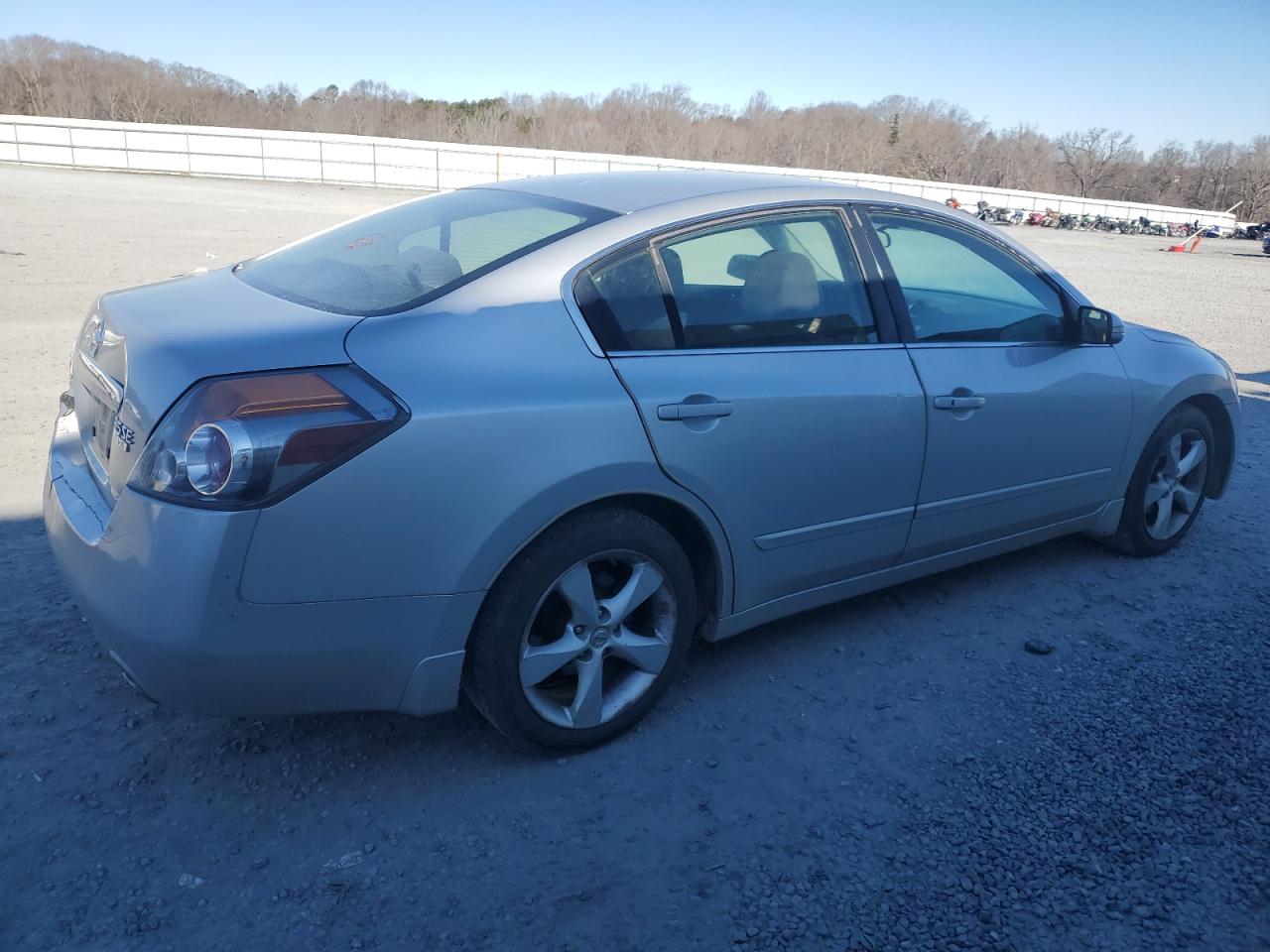 2009 Nissan Altima - Image 3