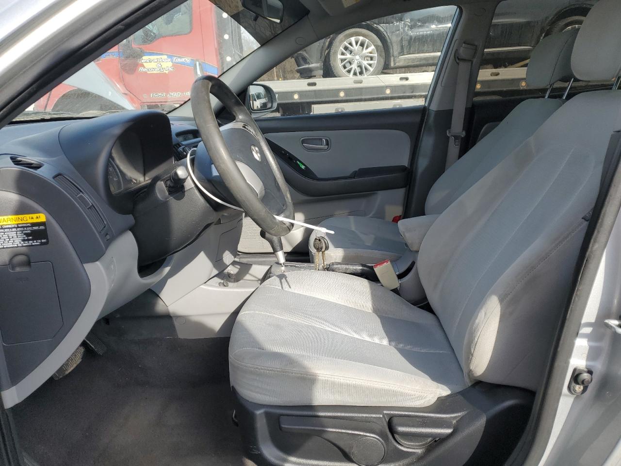 2009 Hyundai Elantra - Image 7