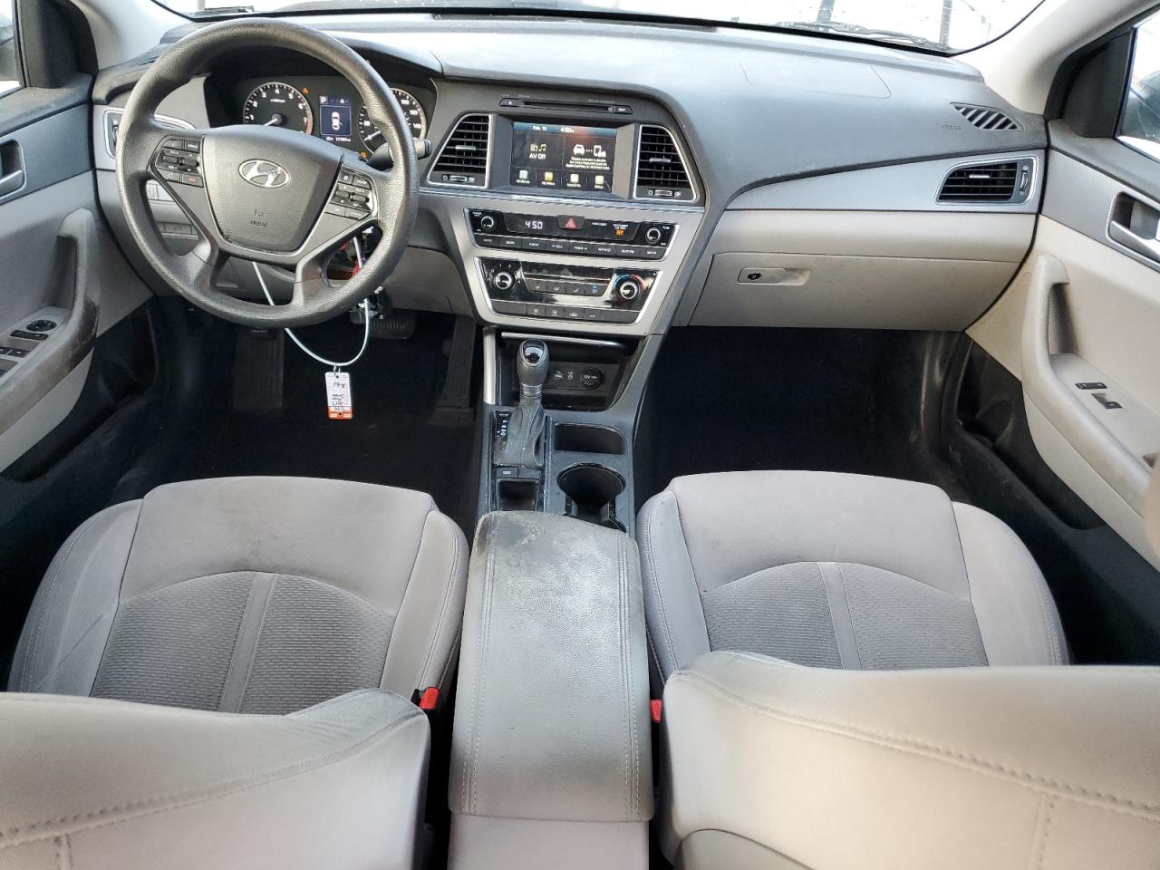 2017 Hyundai Sonata - Image 8