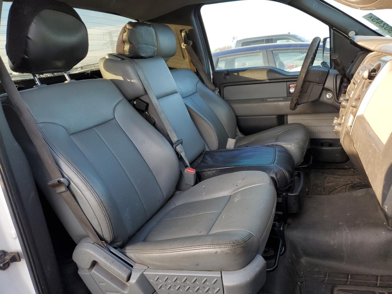 2014 Ford F-150 - Image 10