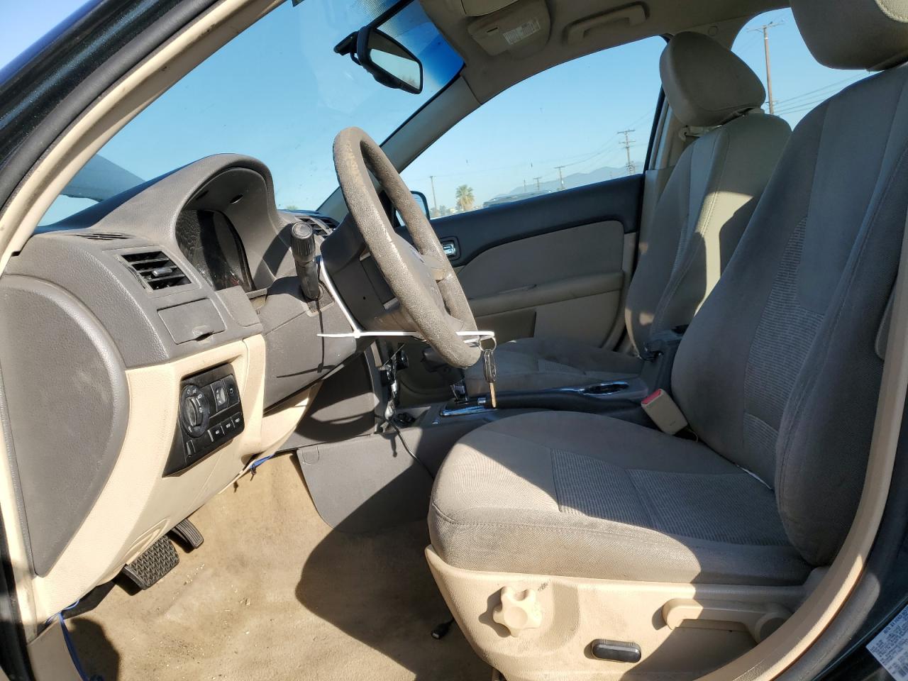 2010 Ford Fusion - Image 7