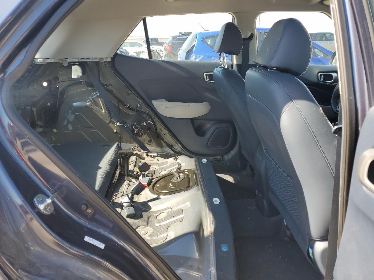 2020 Hyundai Venue - Image 10