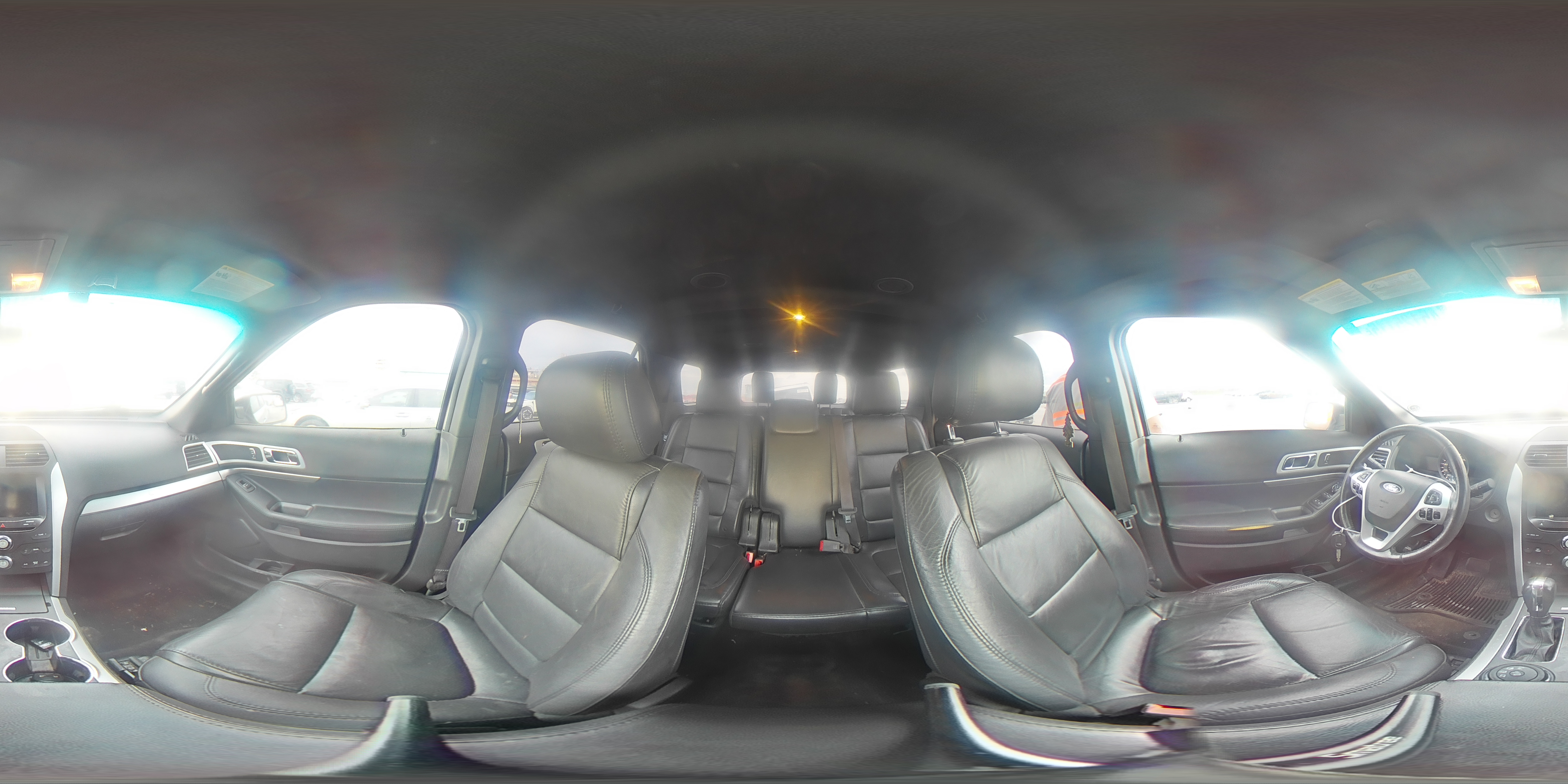 2015 Ford Explorer - Image 14