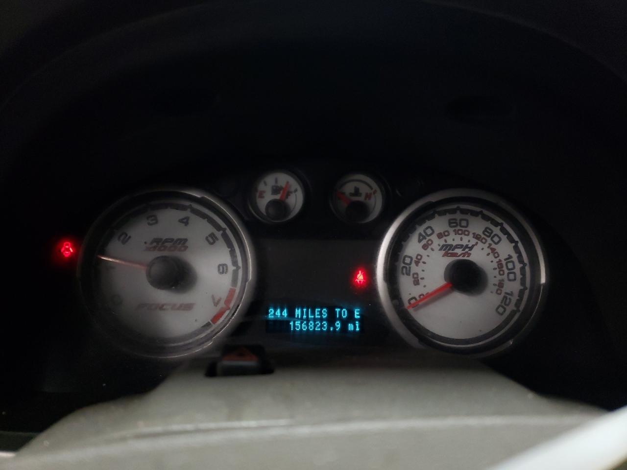 2011 Ford Focus - Image 9