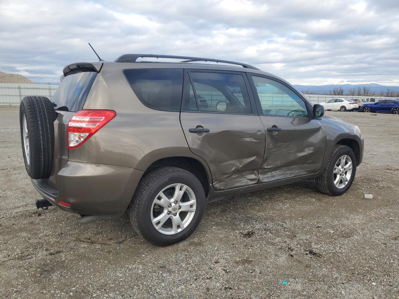 2012 Toyota RAV 4 - Image 3