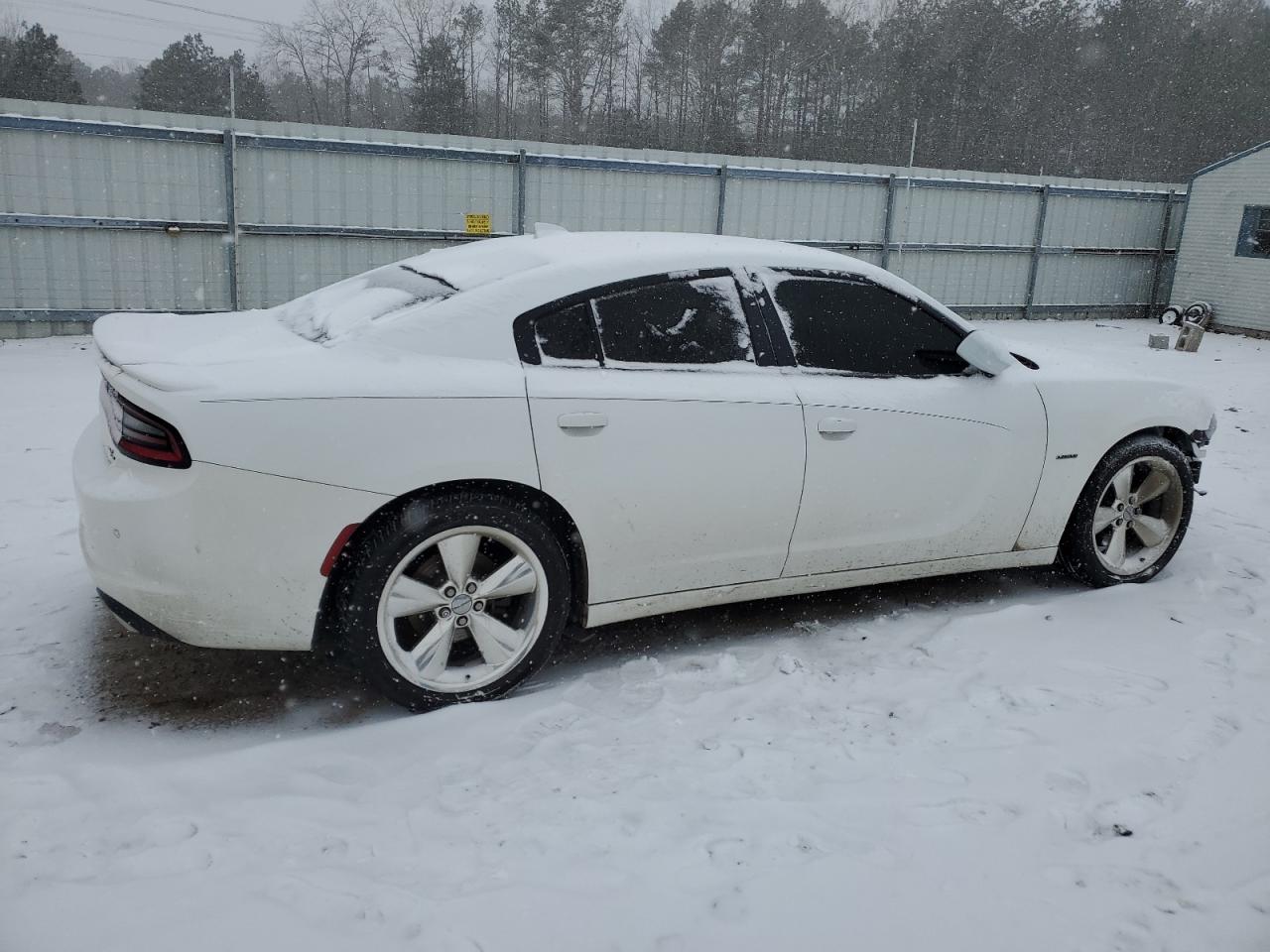 2016 Dodge Charger - Image 3