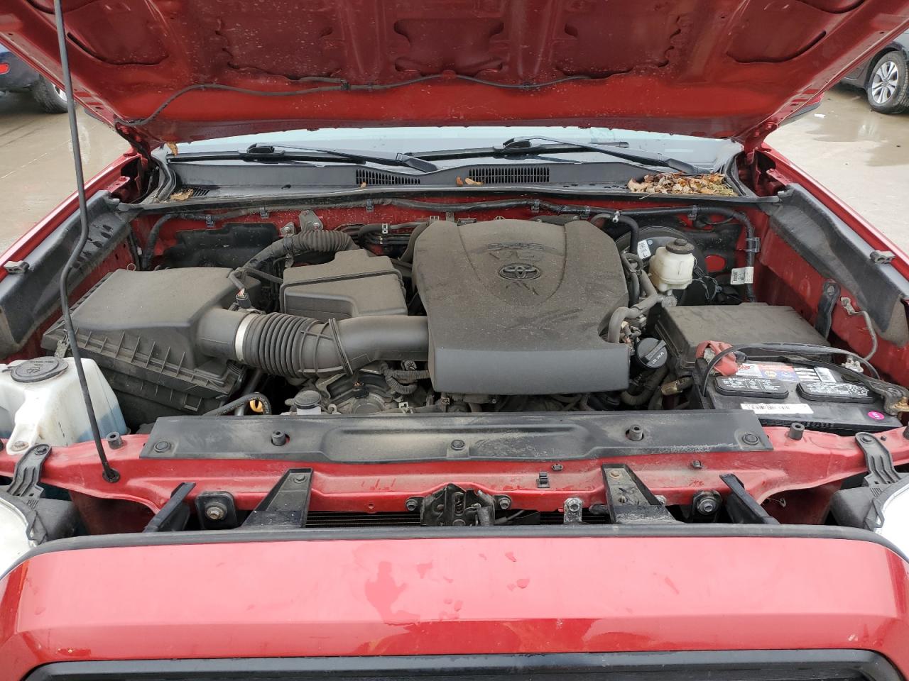 2020 Toyota Tacoma - Image 11