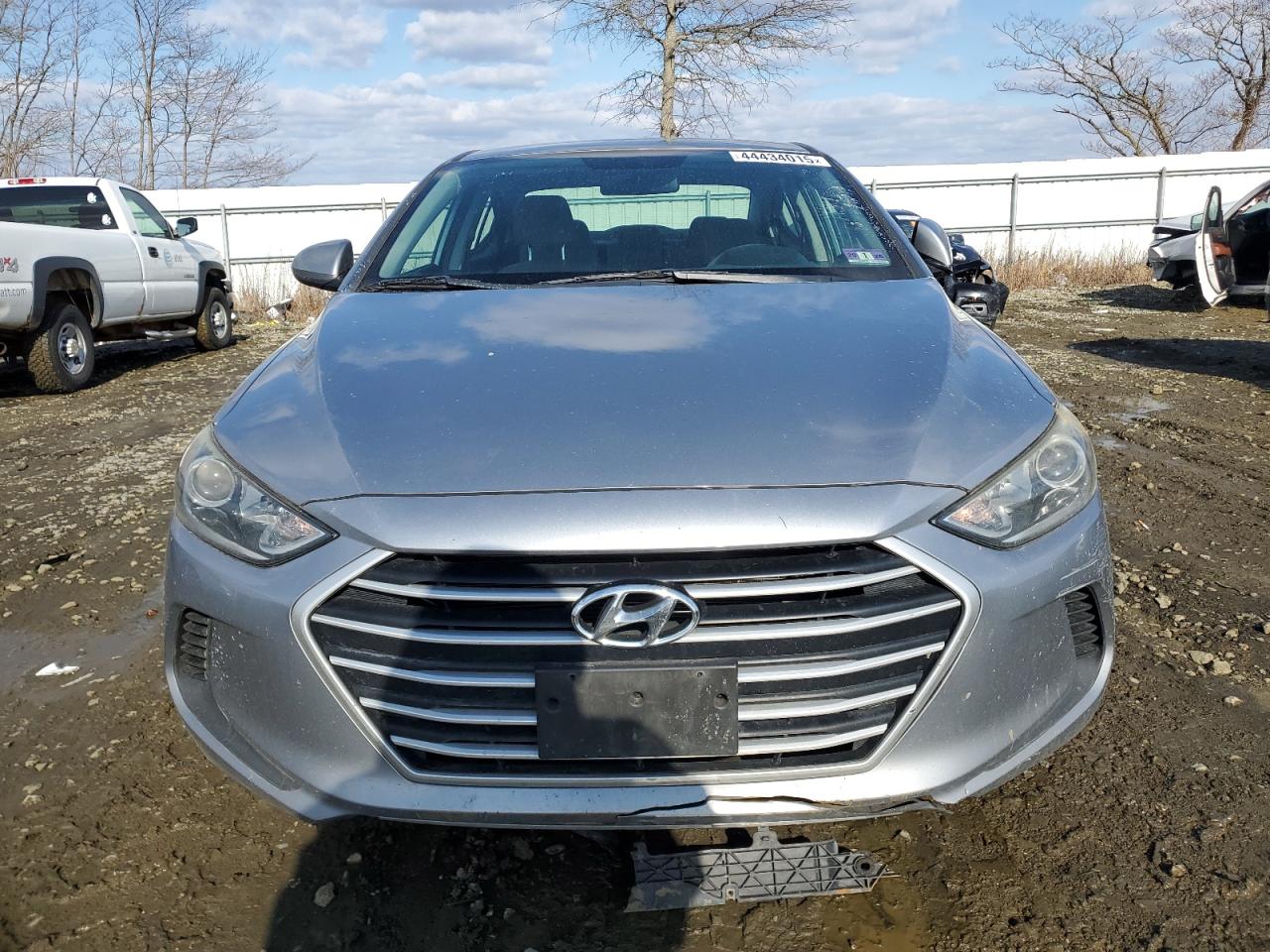 2017 Hyundai Elantra - Image 5