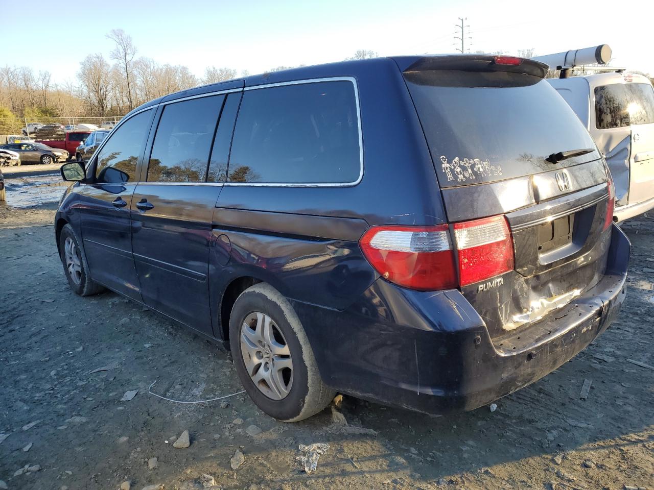 2005 Honda Odyssey - Image 2