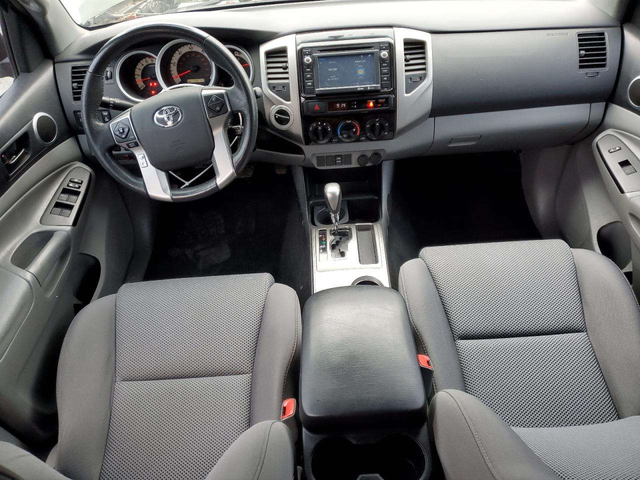 2014 Toyota Tacoma - Image 8