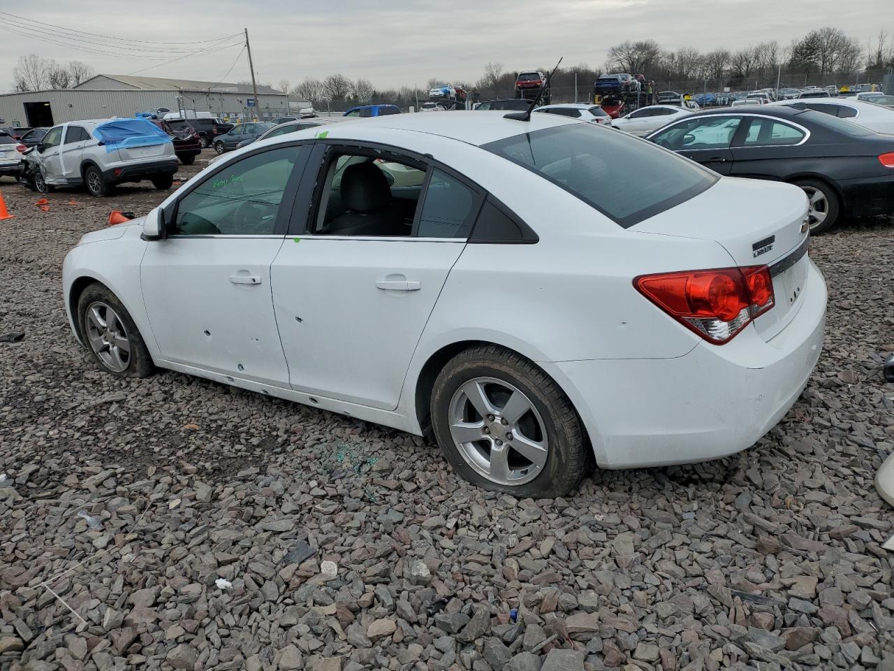 2011 Chevrolet Cruze - Image 2