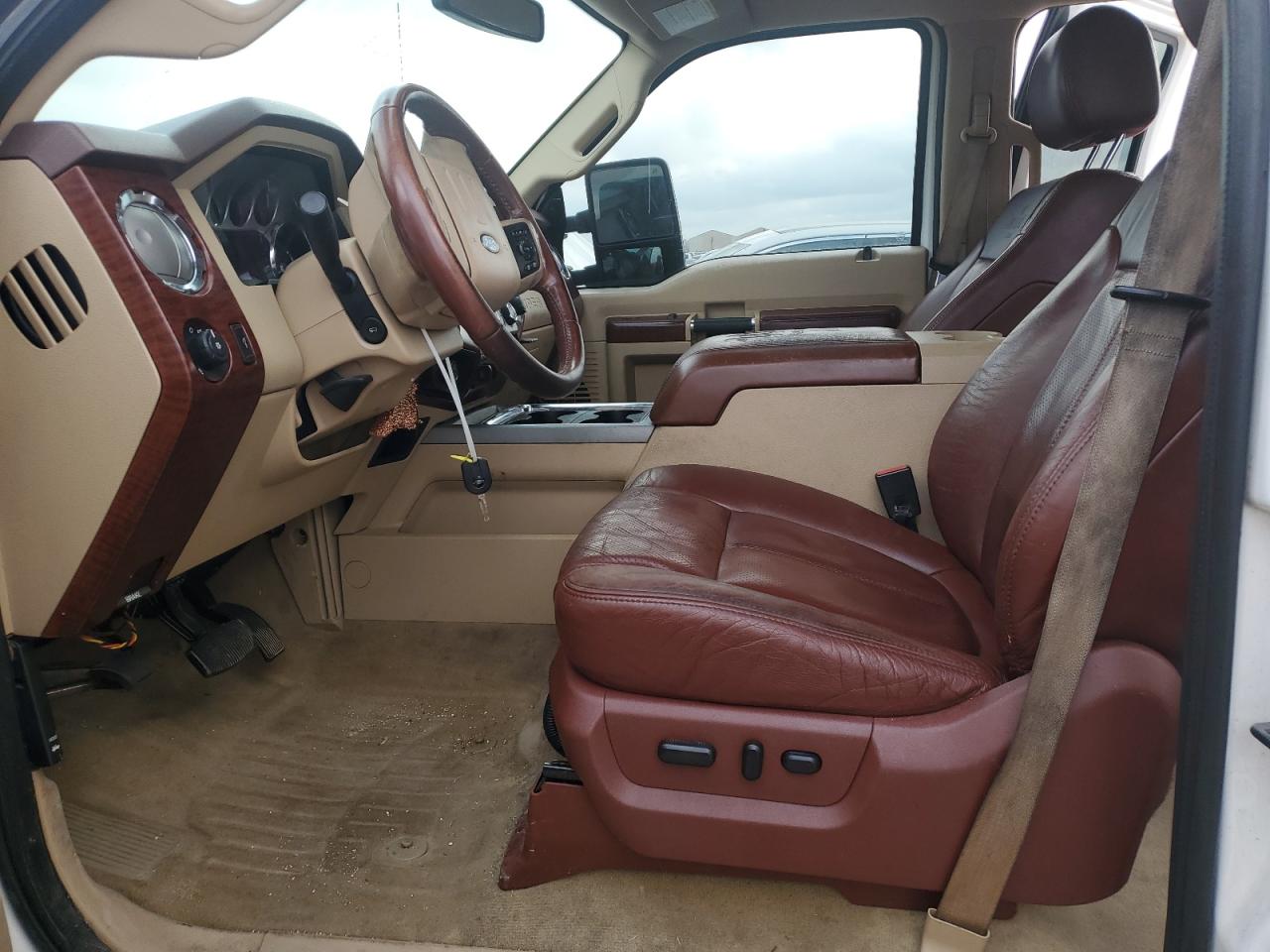 2013 Ford F250 - Image 7