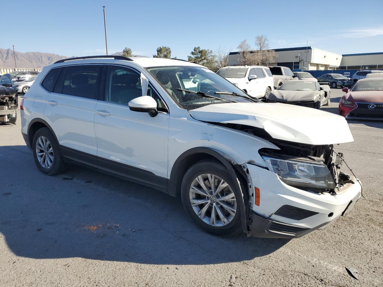 2019 Volkswagen Tiguan - Image 4