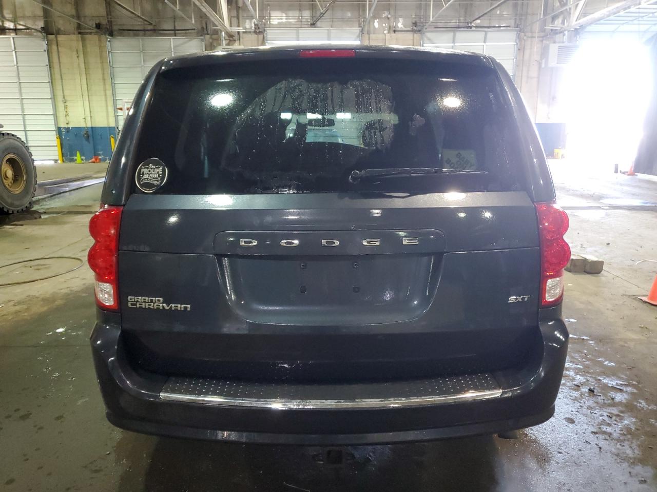 2014 Dodge Caravan - Image 6