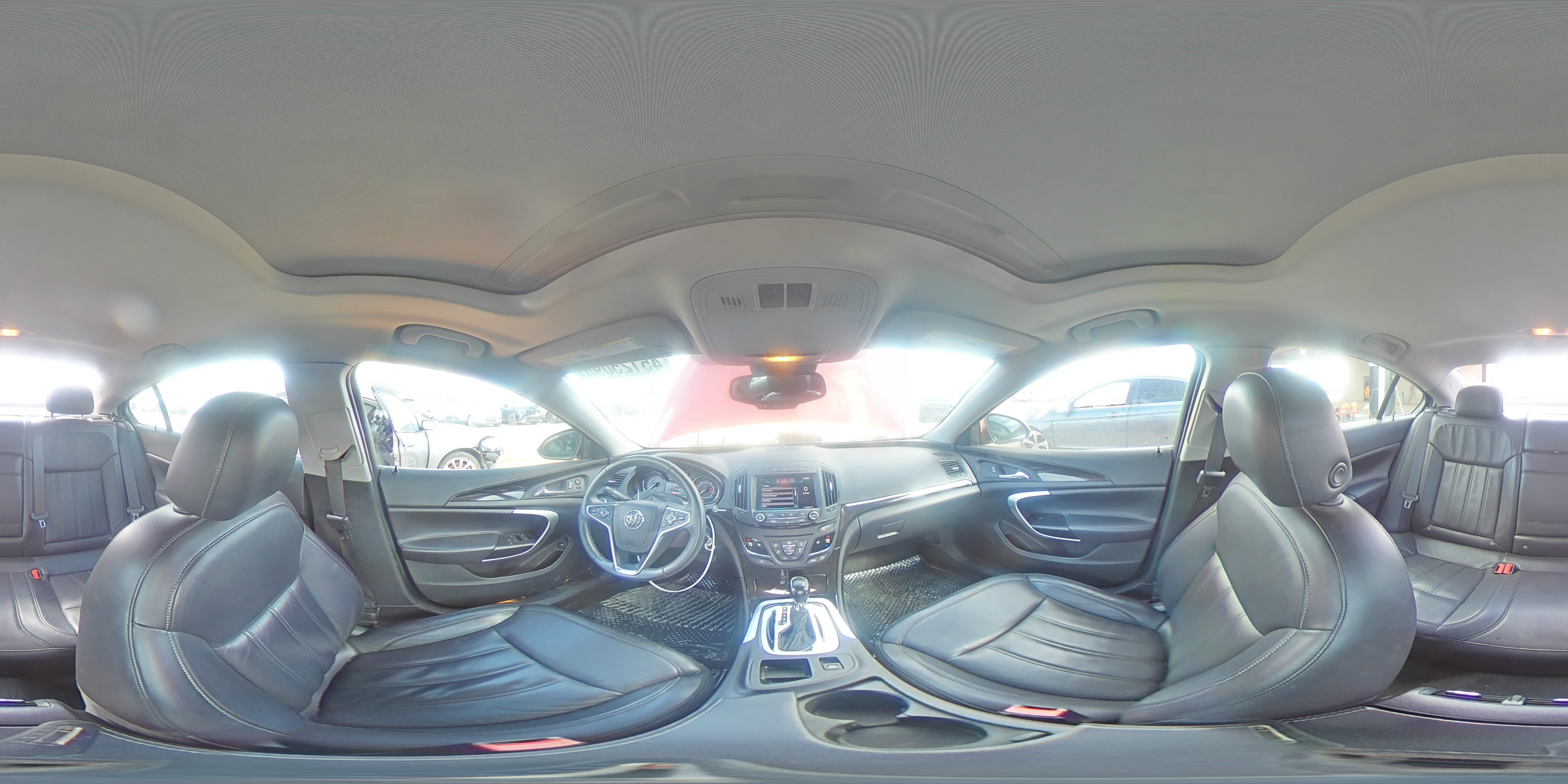 2014 Buick Regal - Image 12