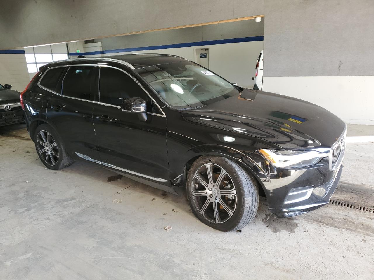 2021 Volvo XC60 - Image 4