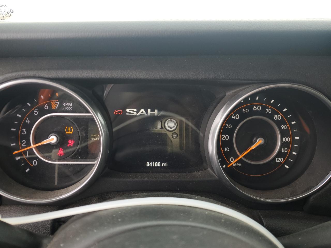 2018 Jeep Wrangler - Image 9