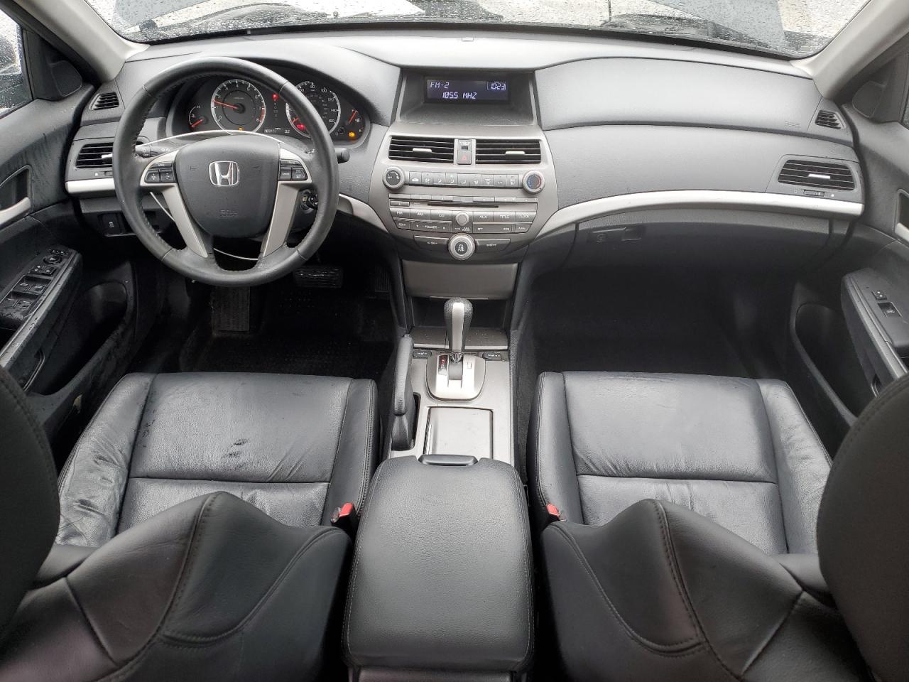2011 Honda Accord - Image 8
