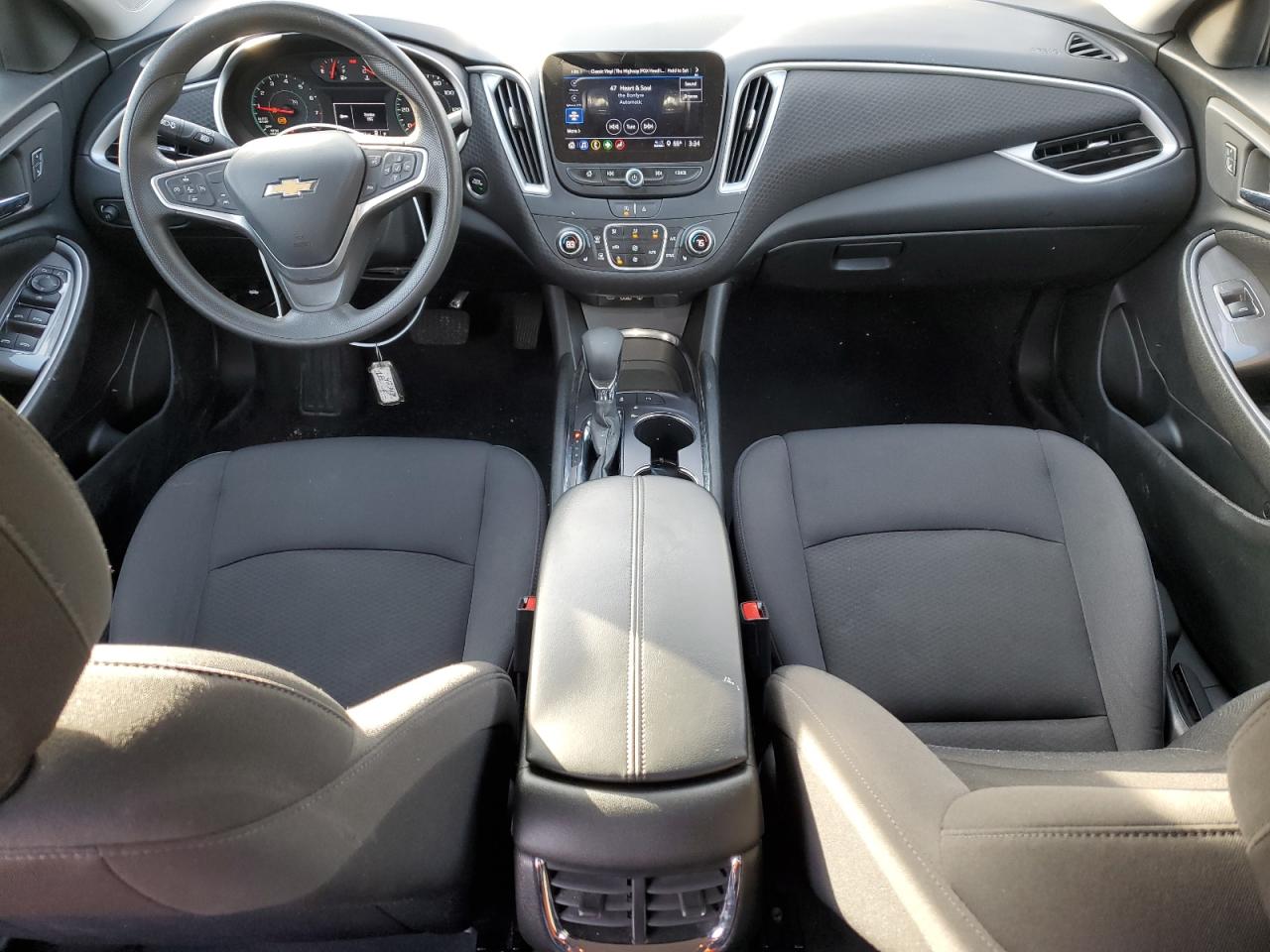 2023 Chevrolet Malibu - Image 8