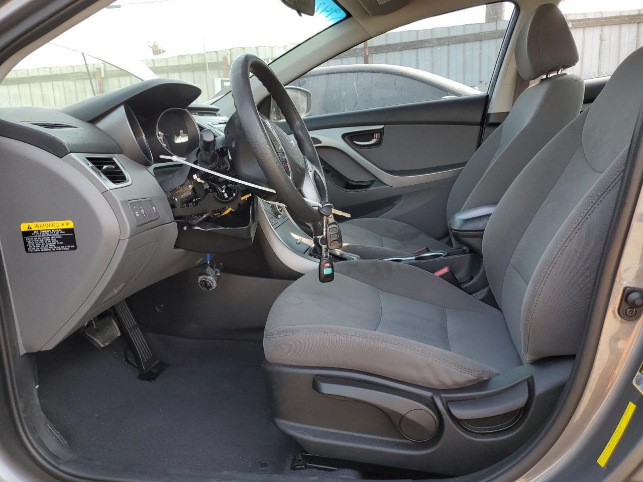 2014 Hyundai Elantra - Image 7