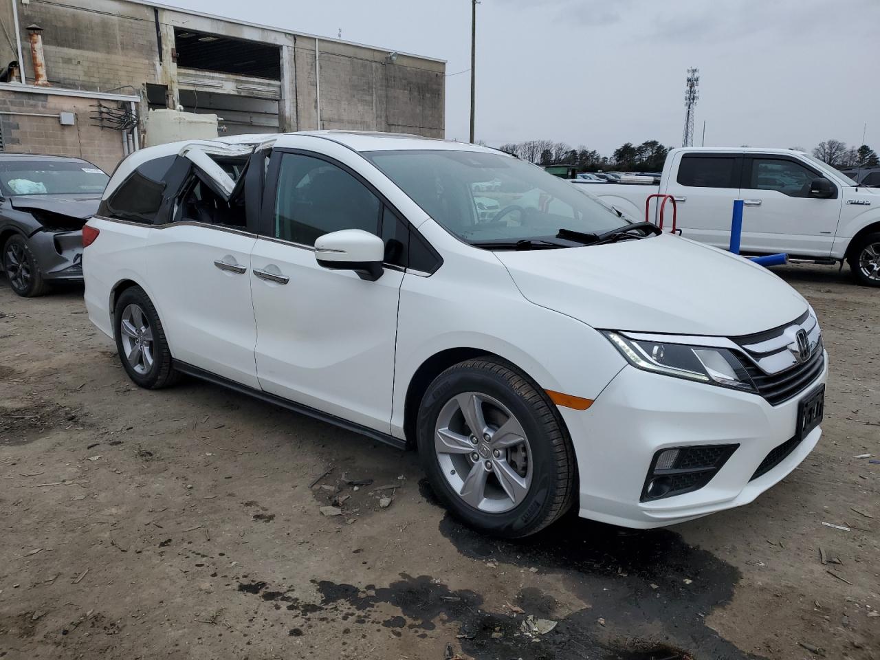 2020 Honda Odyssey - Image 4