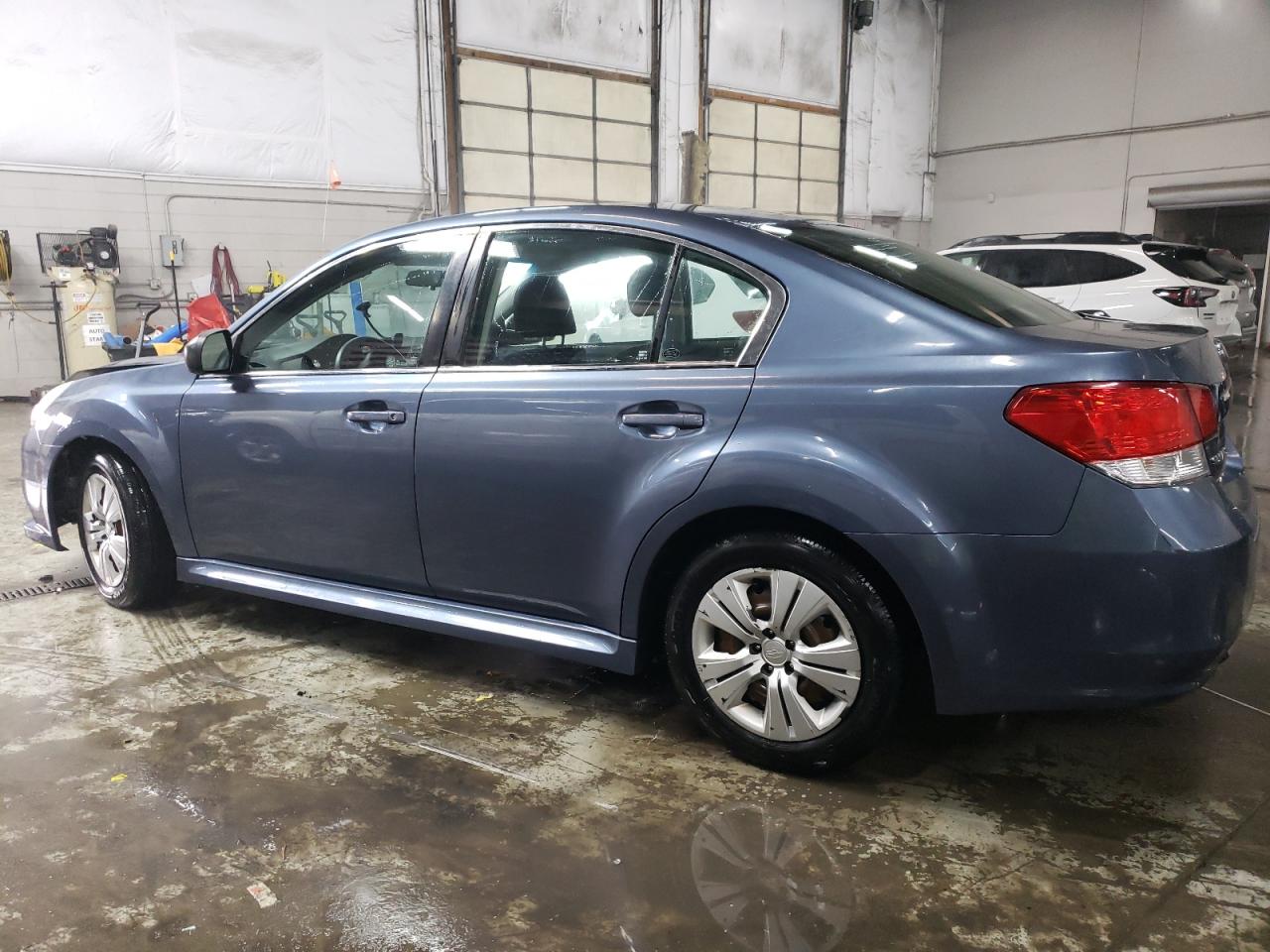 2013 Subaru Legacy - Image 2