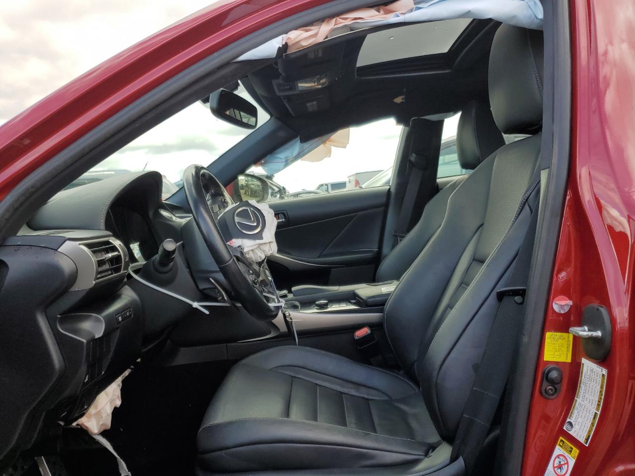 2014 Lexus IS - Image 7