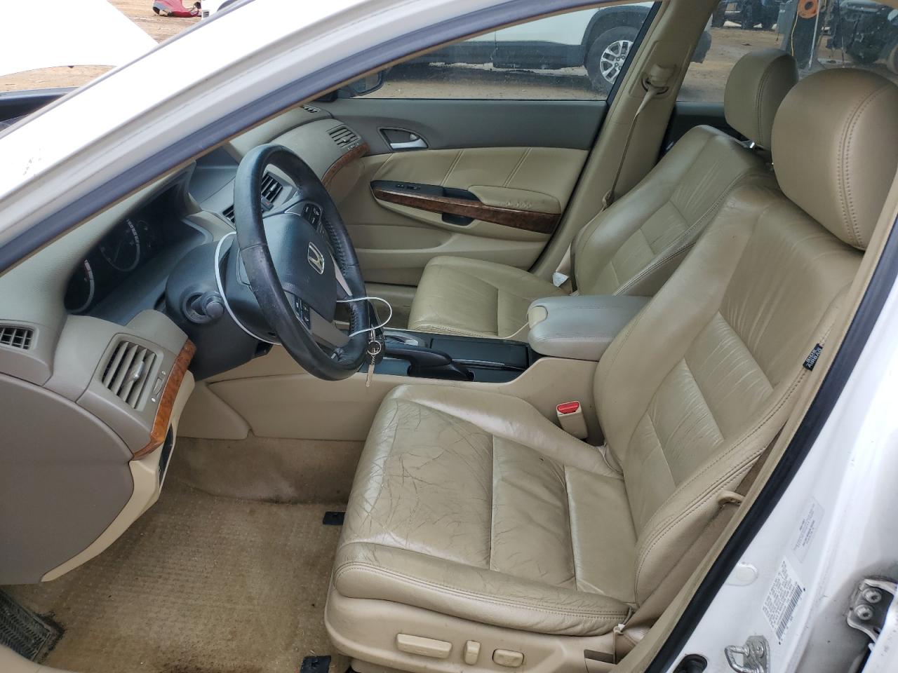 2009 Honda Accord - Image 7