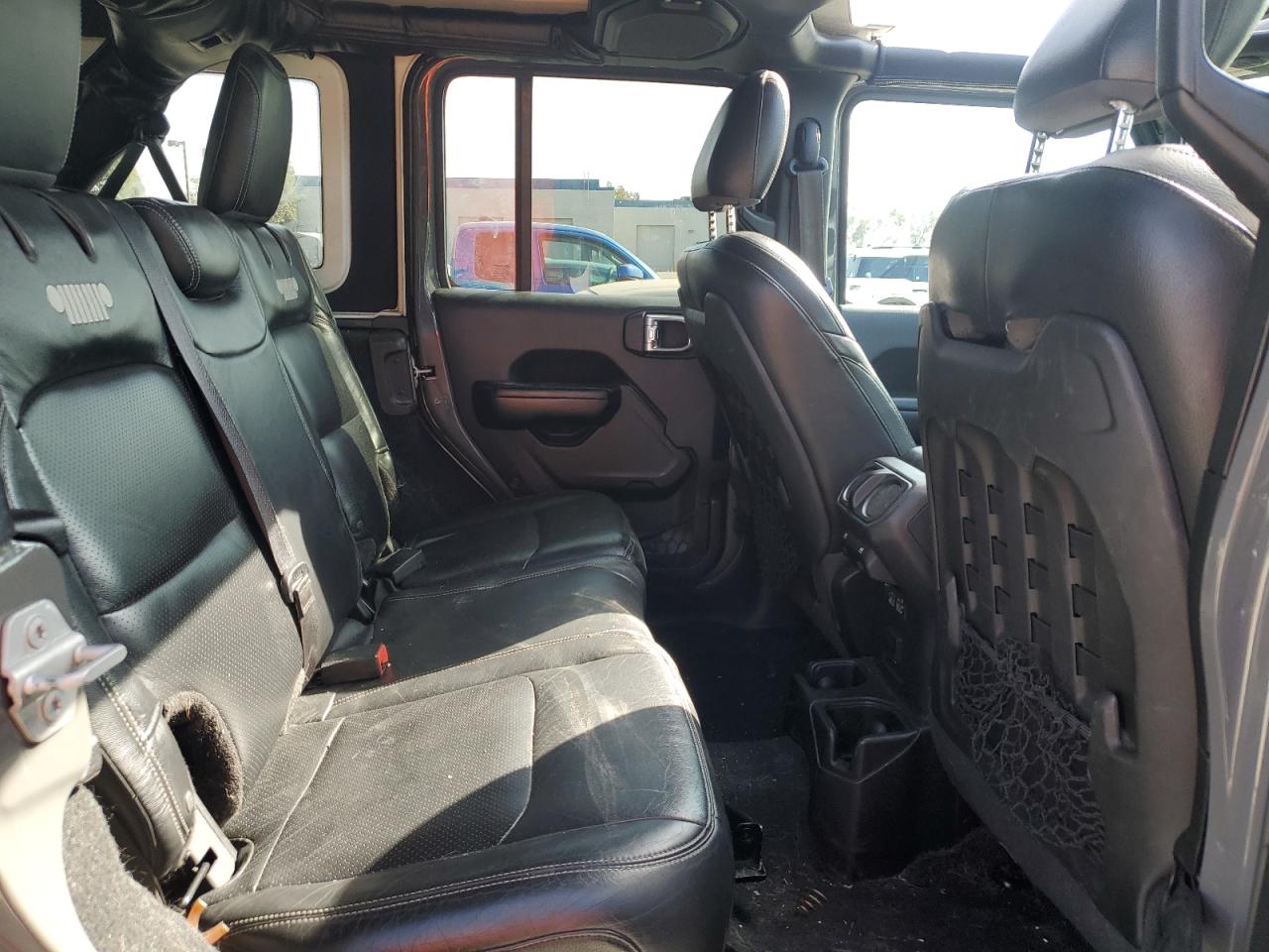 2019 Jeep Wrangler - Image 10