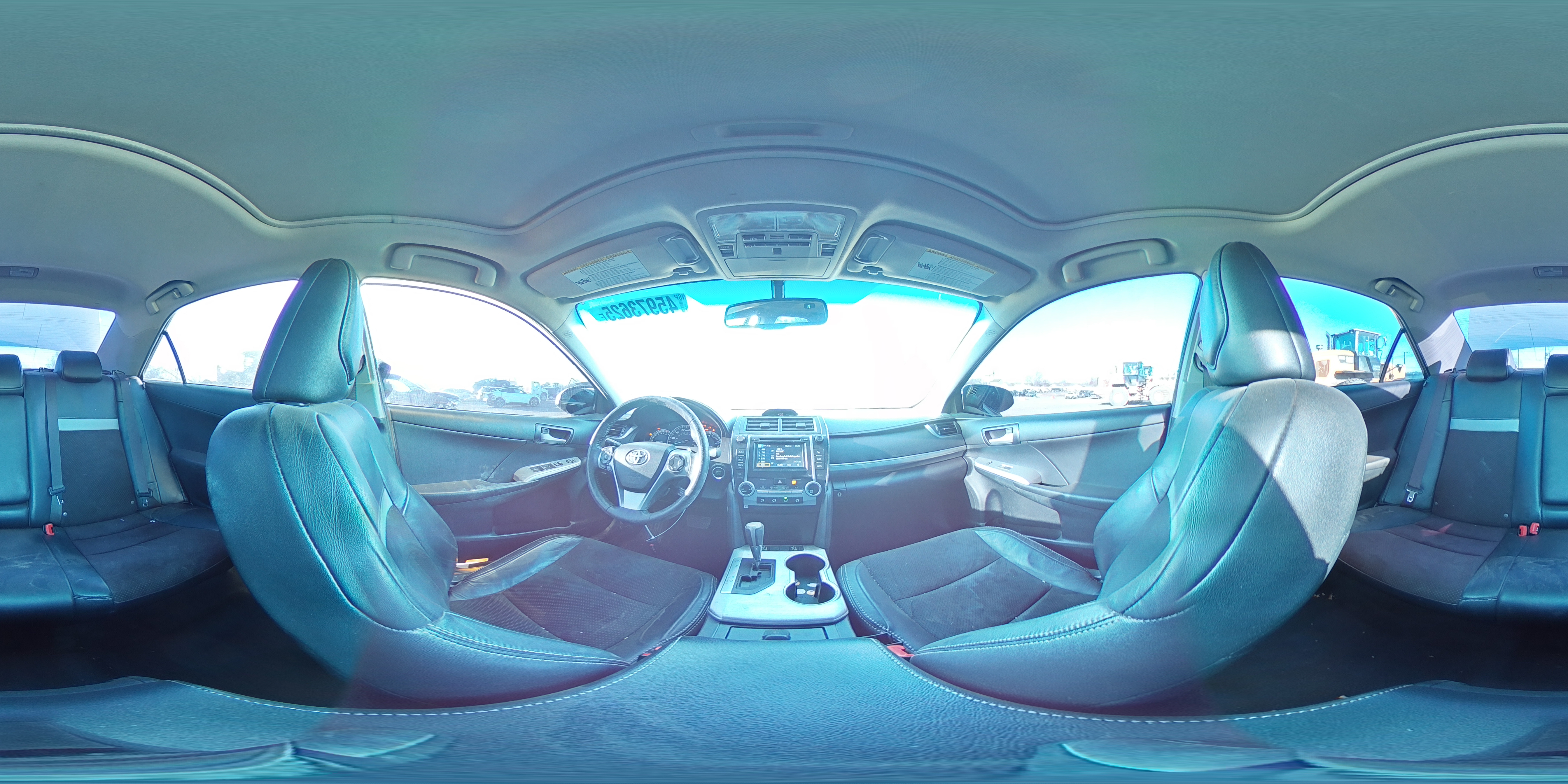 2012 Toyota Camry - Image 13