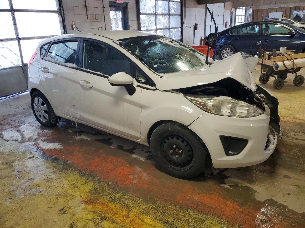 2012 Ford Fiesta - Image 4