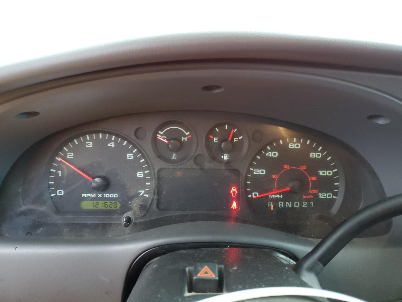2004 Ford Ranger - Image 9