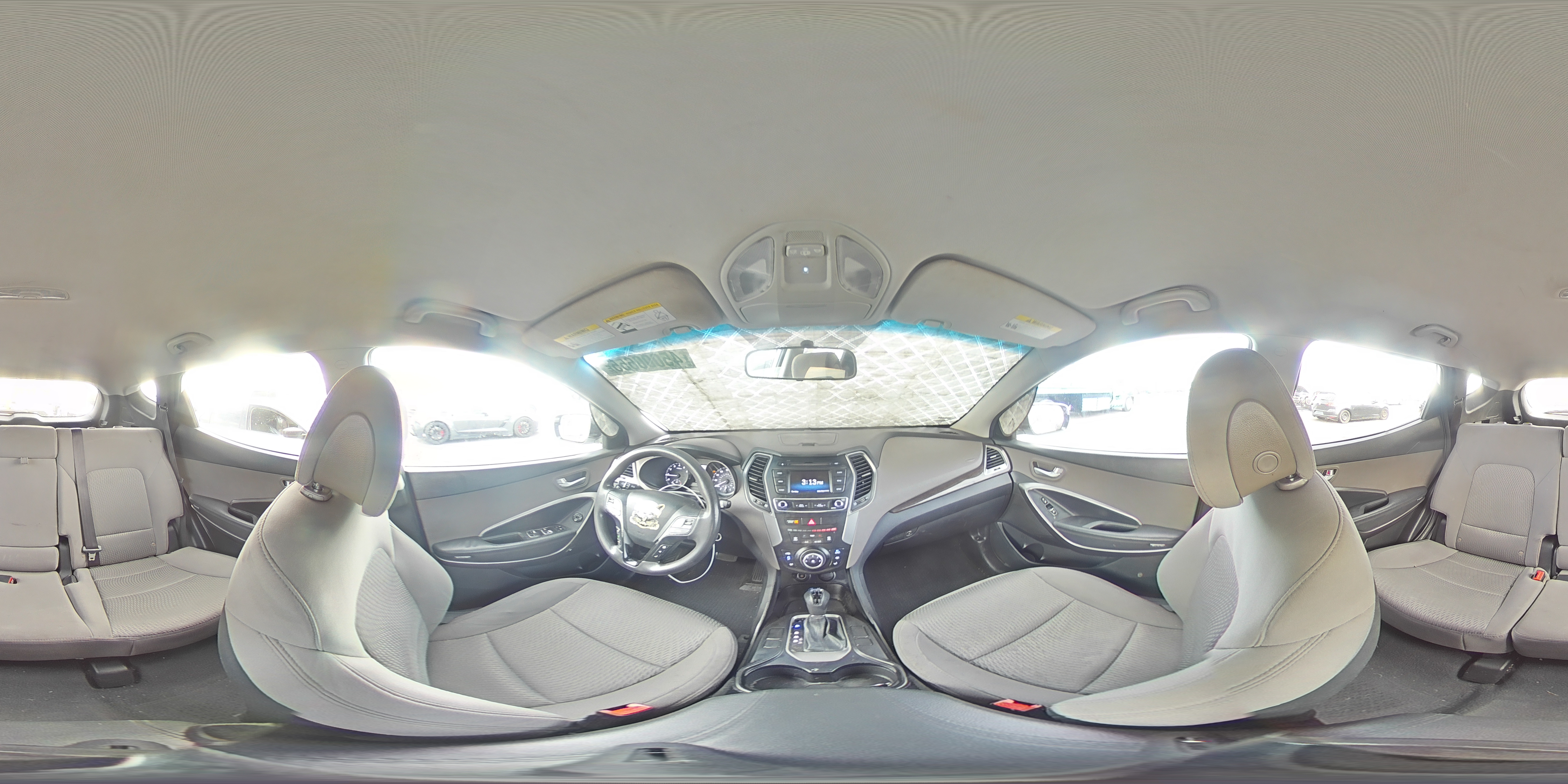 2017 Hyundai Santa Fe - Image 14