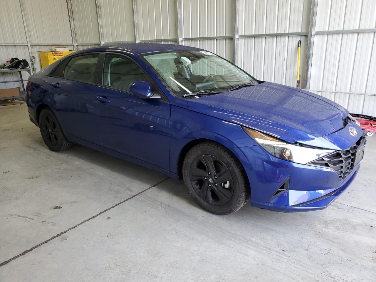 2023 Hyundai Elantra - Image 4
