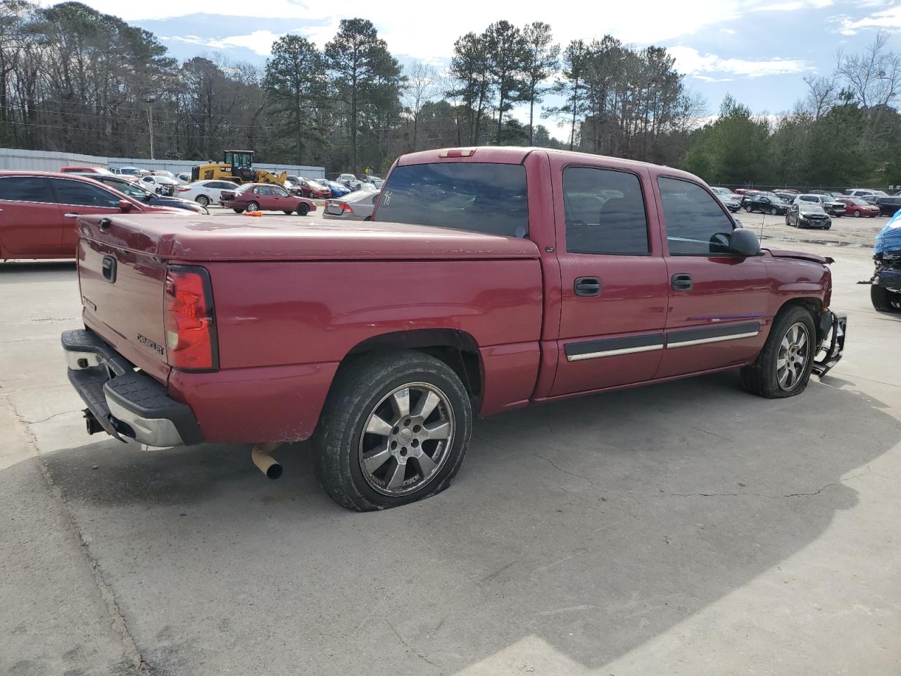 2005 Chevrolet Silverado - Image 3
