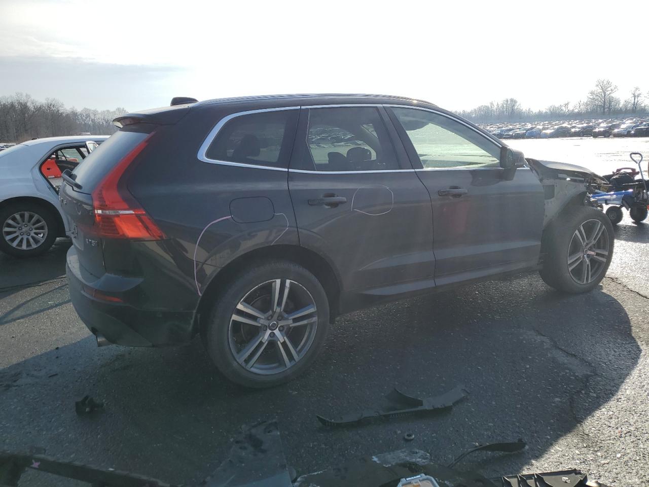 2018 Volvo XC60 - Image 3