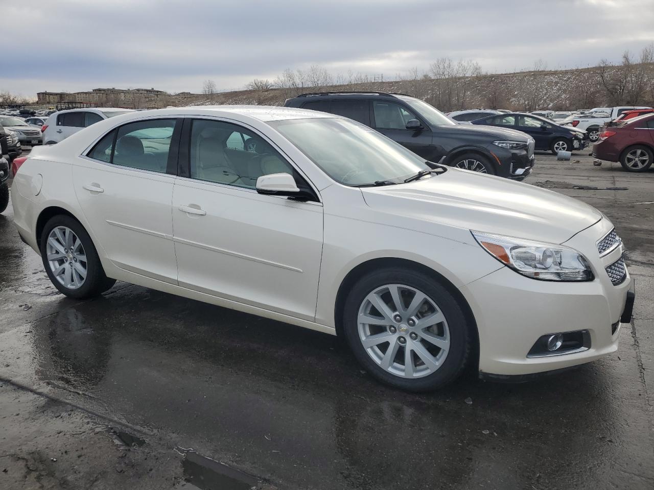 2013 Chevrolet Malibu - Image 4