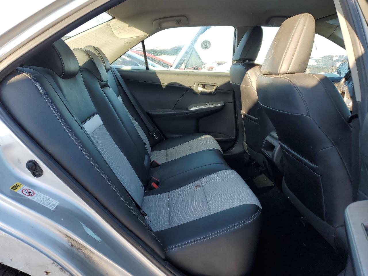 2014 Toyota Camry - Image 10