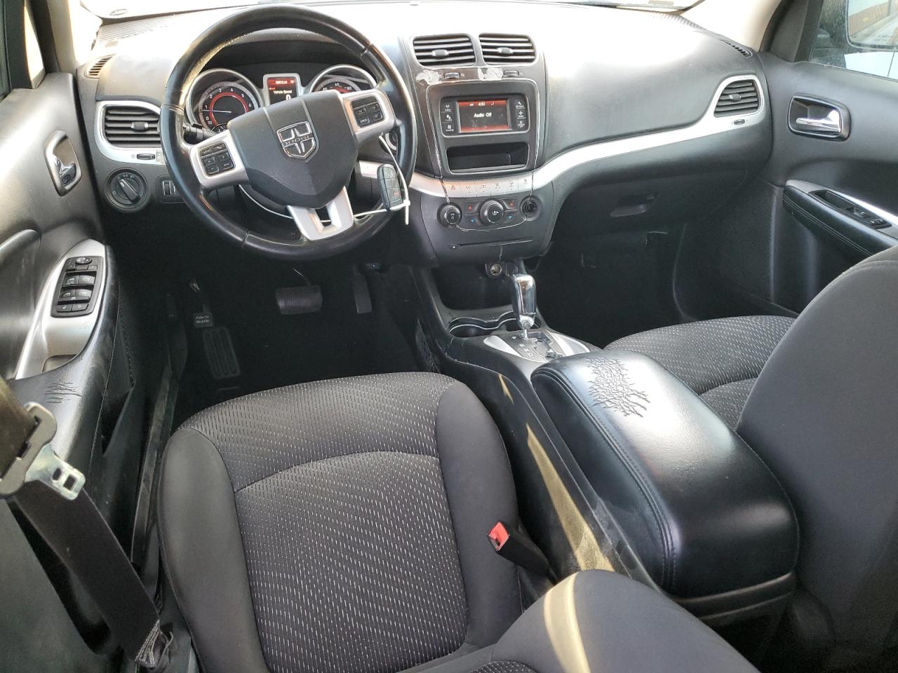 2016 Dodge Journey - Image 8