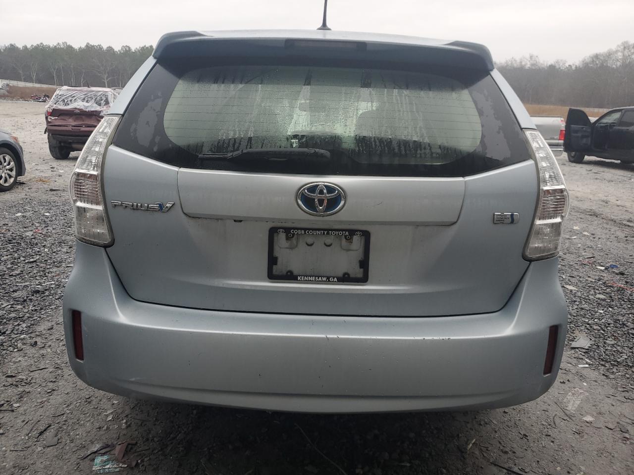 2014 Toyota Prius - Image 6