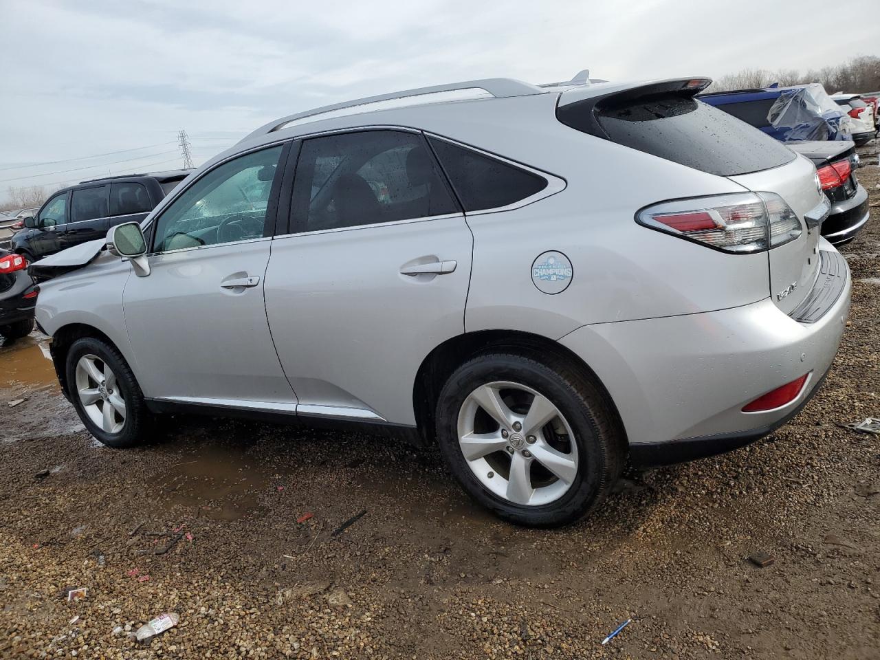 2010 Lexus RX - Image 2