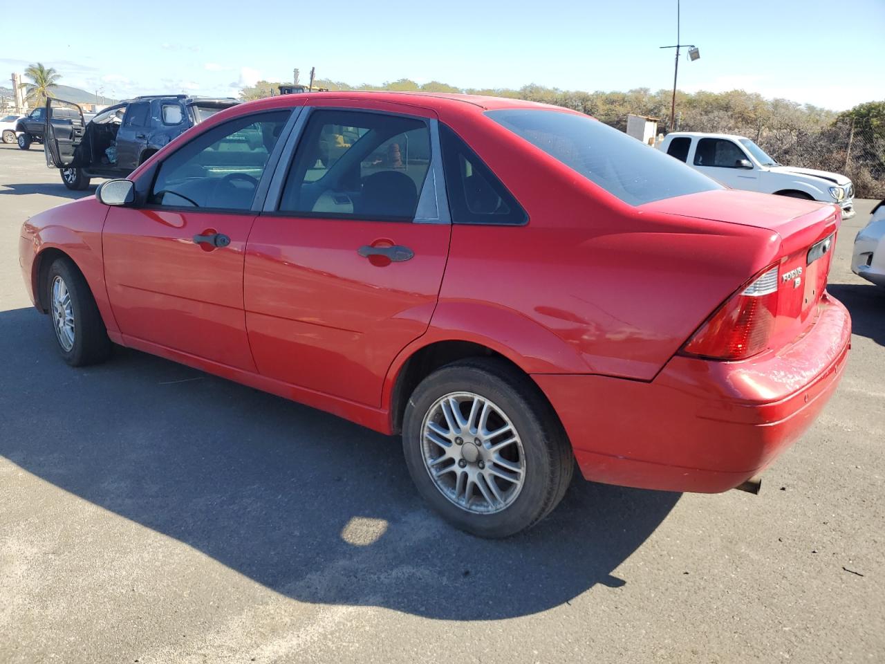 2007 Ford Focus - Image 2